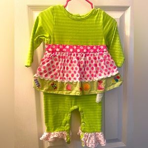 Ricrac and ruffles 6/9 candy one piece outfit